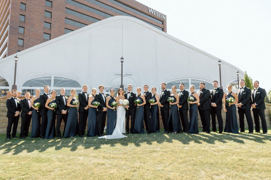 Gorgeous Chicago wedding day at the Westin Hotel by Mariah Jones Photo