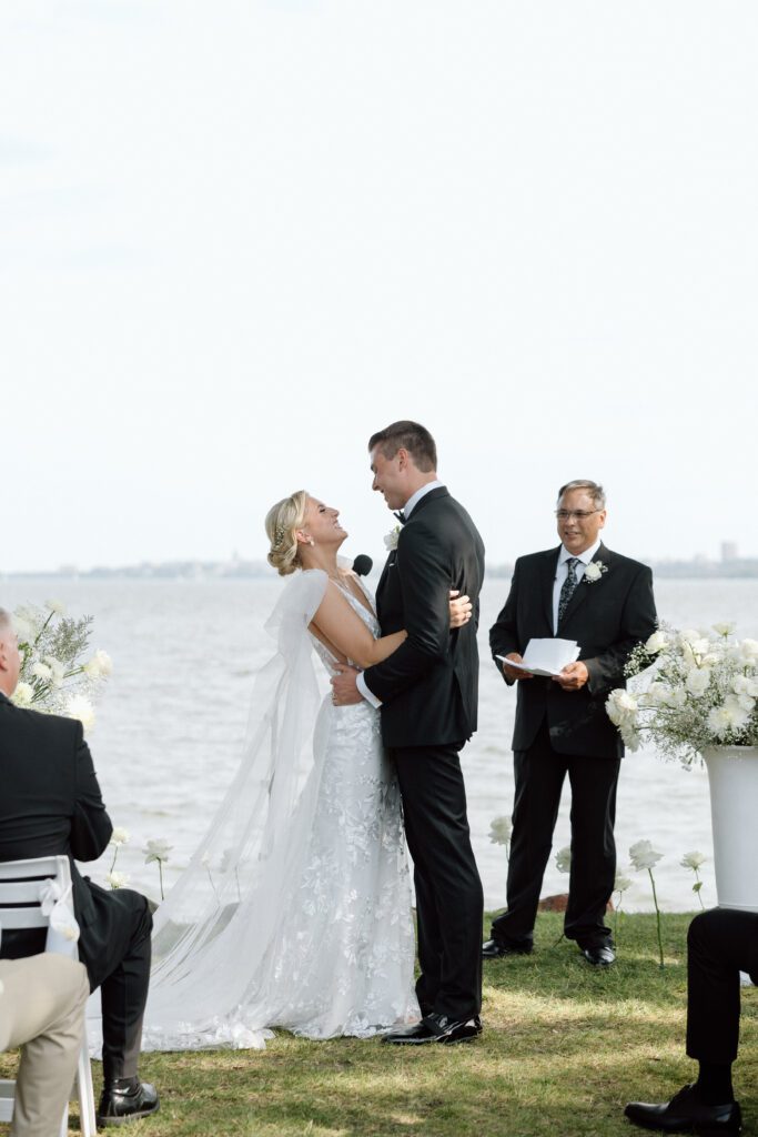 Madison, Wisconsin Lakeside Wedding Venue