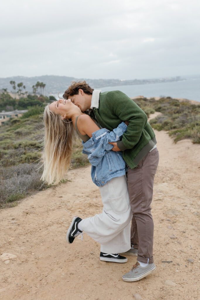 San Diego Engagement Session at Torrey Pines by Mariah Jones Photo